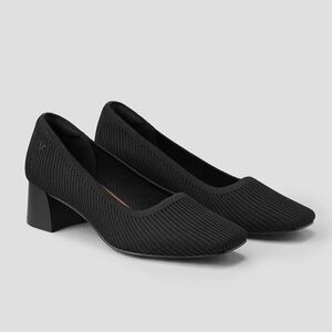 Vivaia Melody Block Heel 37.5 (runs SMALL)